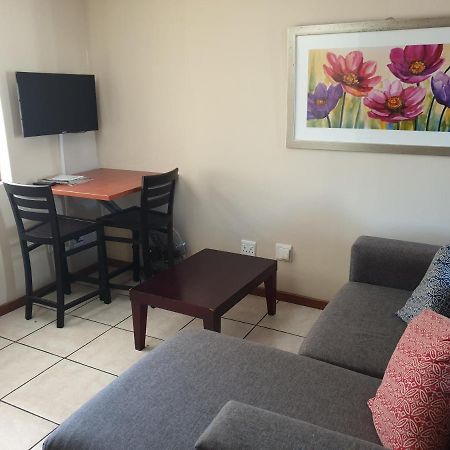 Grosvenor Apartments Pretoria-Noord Eksteriør bilde