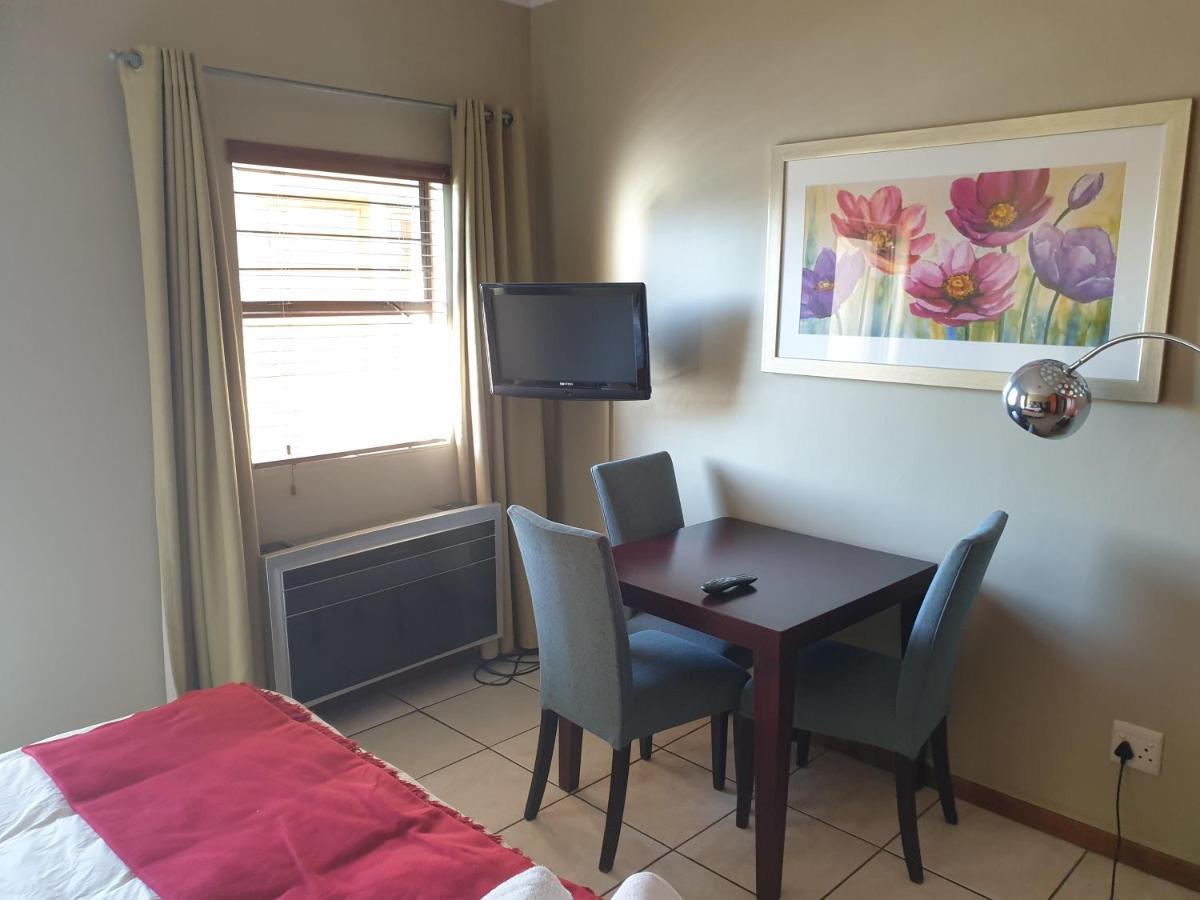 Grosvenor Apartments Pretoria-Noord Eksteriør bilde