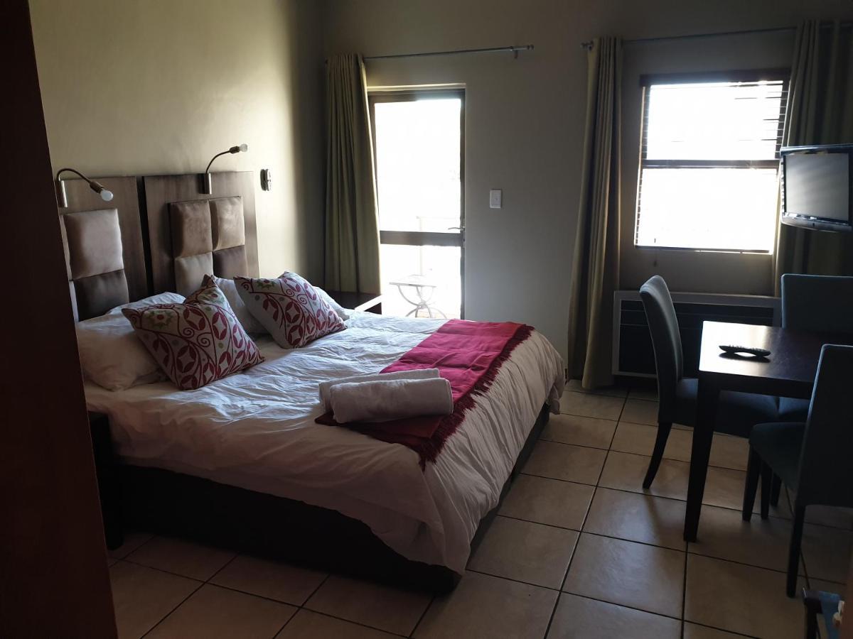 Grosvenor Apartments Pretoria-Noord Eksteriør bilde